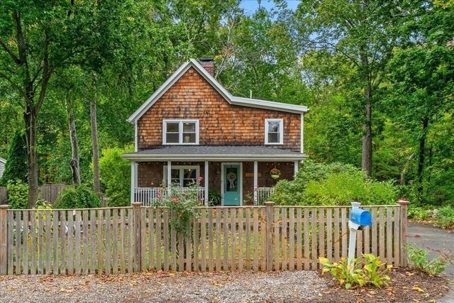 101 Booth Hill Rd, Scituate, MA 02066