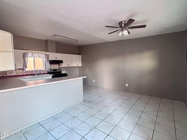 7952 San Jose Road B, El Paso, TX 79915