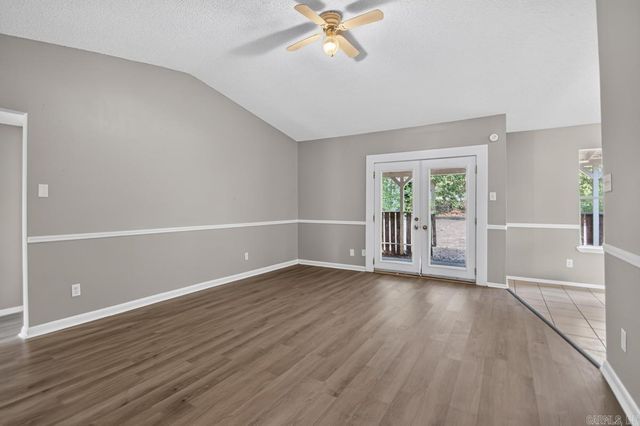 1808 Joyce Ct, Little Rock, AR 72204