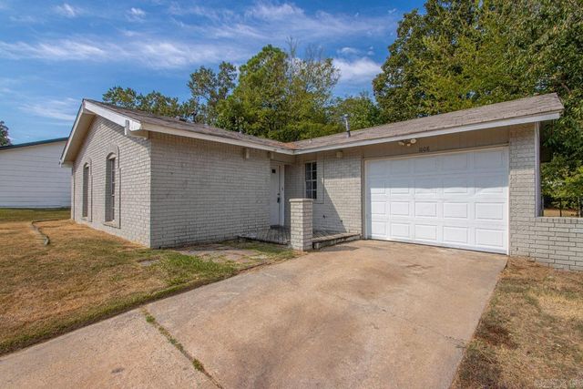 1808 Joyce Ct, Little Rock, AR 72204