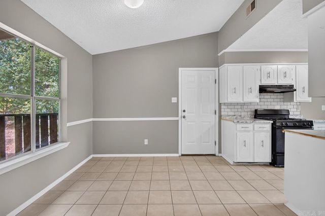 1808 Joyce Ct, Little Rock, AR 72204
