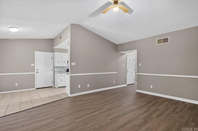 1808 Joyce Ct, Little Rock, AR 72204