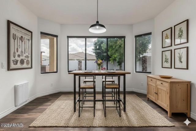 18609 W ONYX Avenue, Waddell, AZ 85355