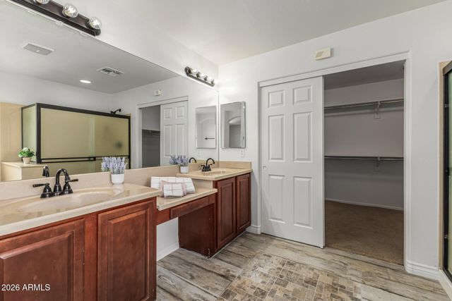 18609 W ONYX Avenue, Waddell, AZ 85355