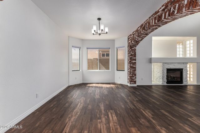 18609 W ONYX Avenue, Waddell, AZ 85355