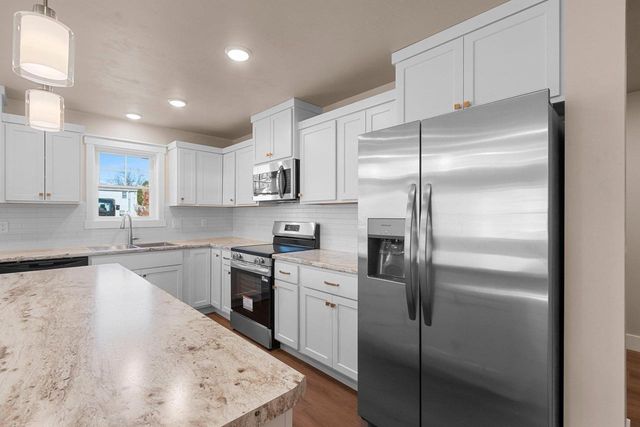 418 4TH STREET, Green Bay, WI 54303