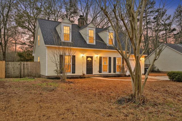 114 Hamlet Road, Summerville, SC 29485