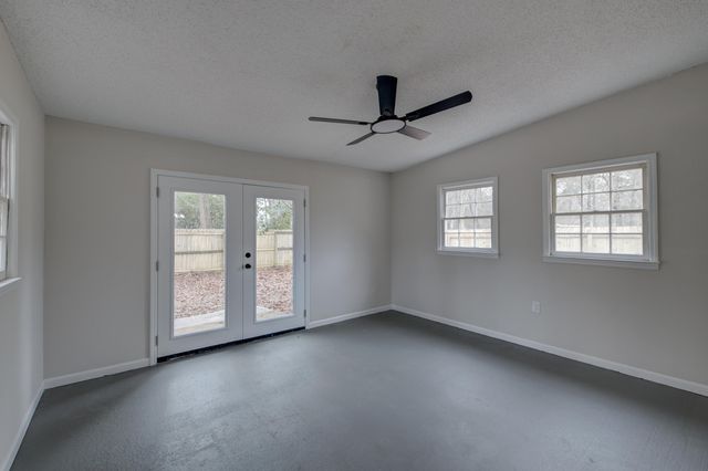 114 Hamlet Road, Summerville, SC 29485