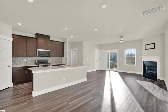 66 Galley Lane, Greenville, SC 29609