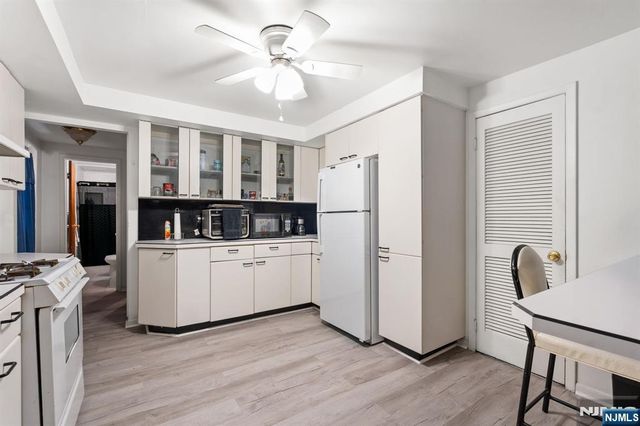 2453 1st Street, Fort Lee, NJ 07024