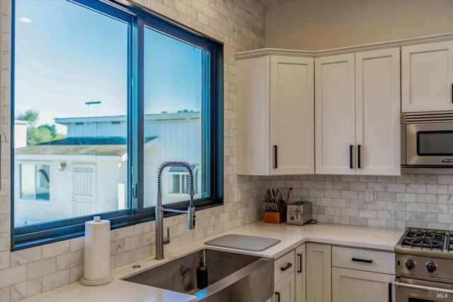 6140 Gilmore Ave, Cotati, CA 94931