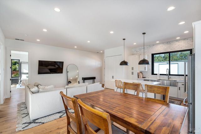 6140 Gilmore Ave, Cotati, CA 94931