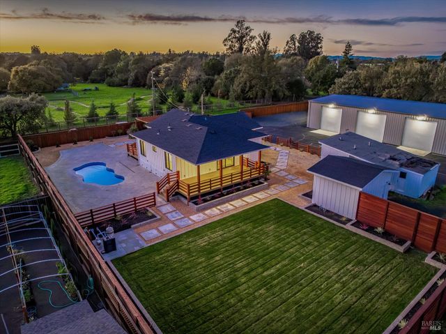 6140 Gilmore Ave, Cotati, CA 94931