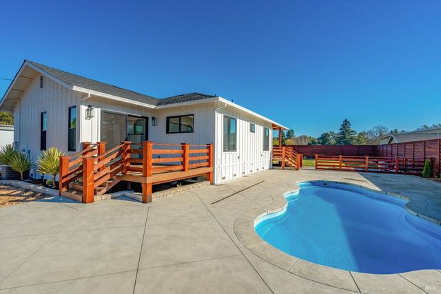 6140 Gilmore Ave, Cotati, CA 94931