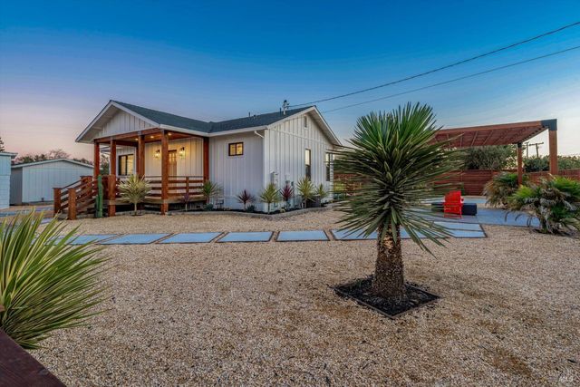 6140 Gilmore Ave, Cotati, CA 94931