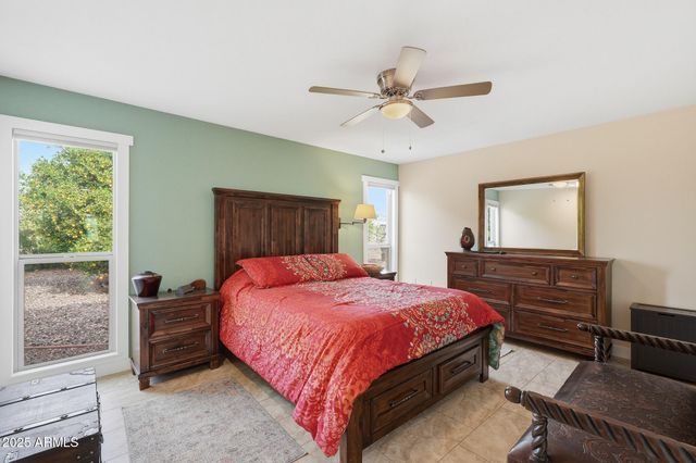 11022 W CRESTBROOK Drive, Sun City, AZ 85351