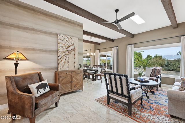 11022 W CRESTBROOK Drive, Sun City, AZ 85351