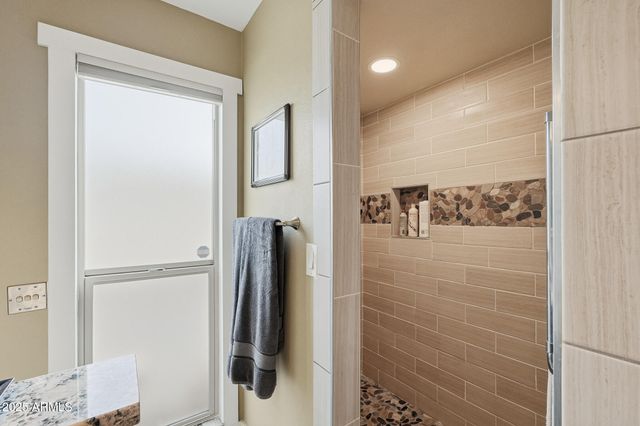 11022 W CRESTBROOK Drive, Sun City, AZ 85351