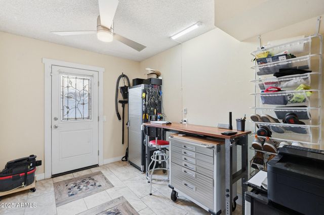 11022 W CRESTBROOK Drive, Sun City, AZ 85351