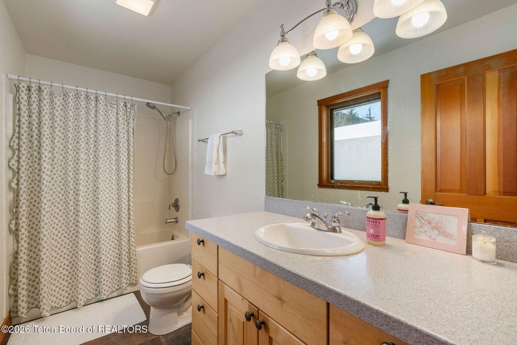 315 PINE Drive, Jackson, WY 83001 photo 11