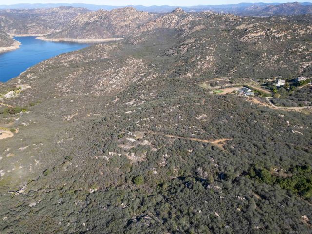 12494 Buena Vida Rd ., Lakeside, CA 92040