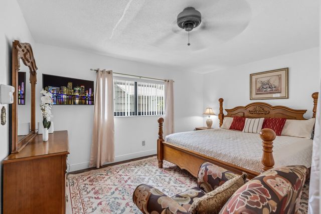 4159 NW 52nd Avenue, Lauderdale Lakes, FL 33319
