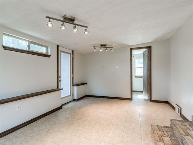 1304 Barbour Street, Norman, OK 73069