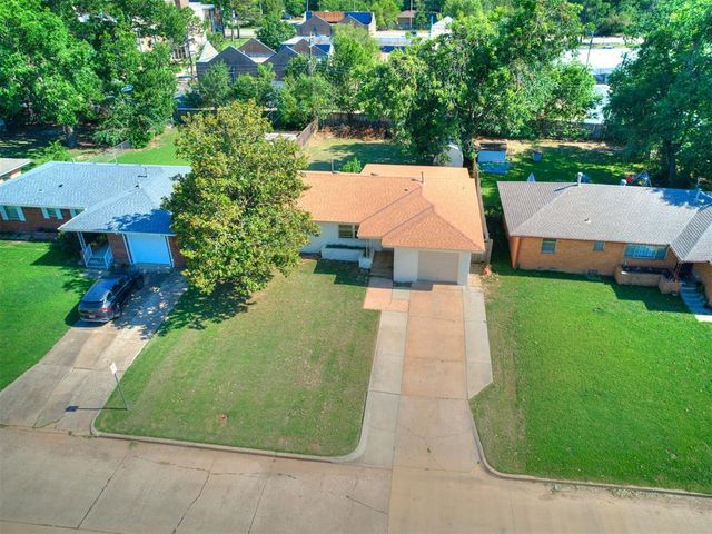 1304 Barbour Street, Norman, OK 73069