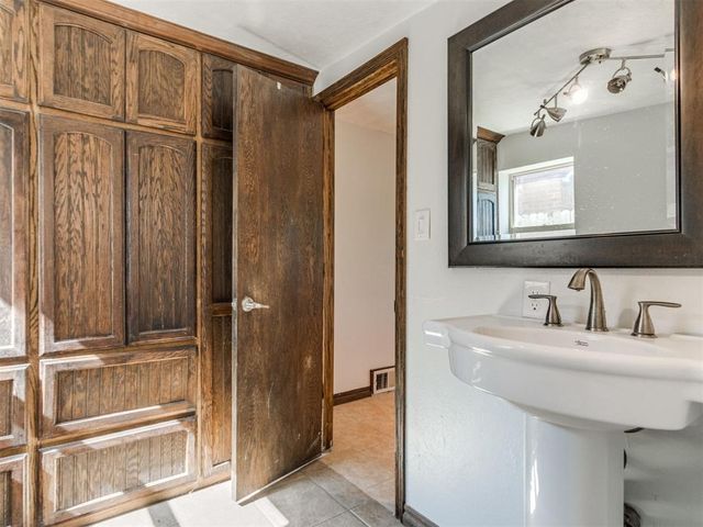1304 Barbour Street, Norman, OK 73069