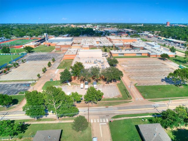 1304 Barbour Street, Norman, OK 73069