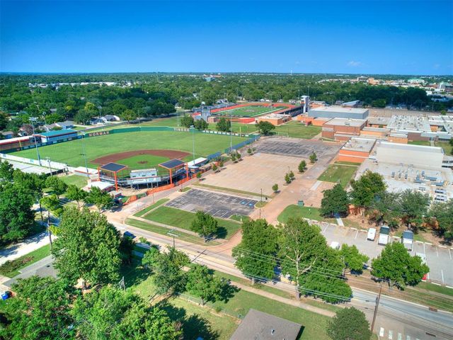 1304 Barbour Street, Norman, OK 73069