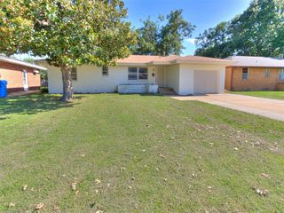 1304 Barbour Street, Norman, OK 73069