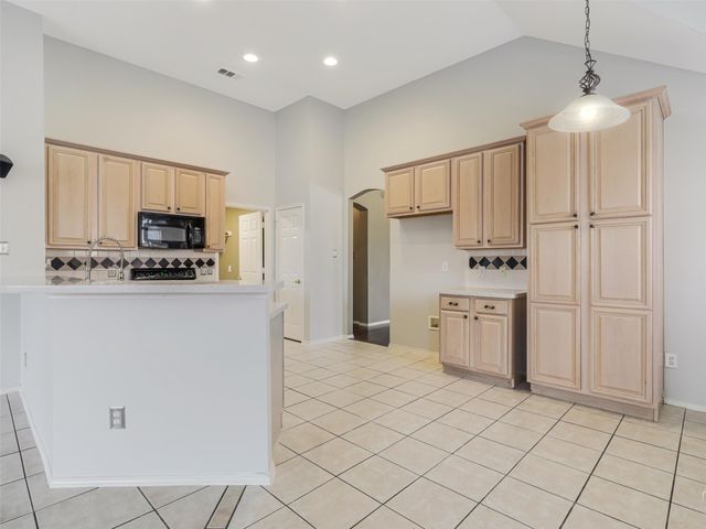 5653 Westwood Lane, The Colony, TX 75056