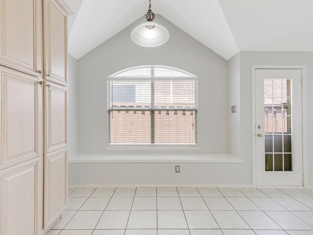 5653 Westwood Lane, The Colony, TX 75056