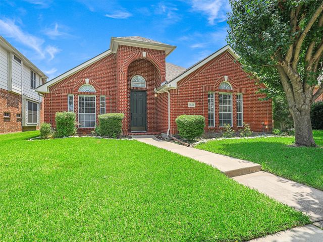 5653 Westwood Lane, The Colony, TX 75056