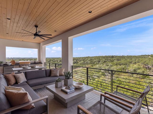 55 Alex Circle, Boerne, TX 78006