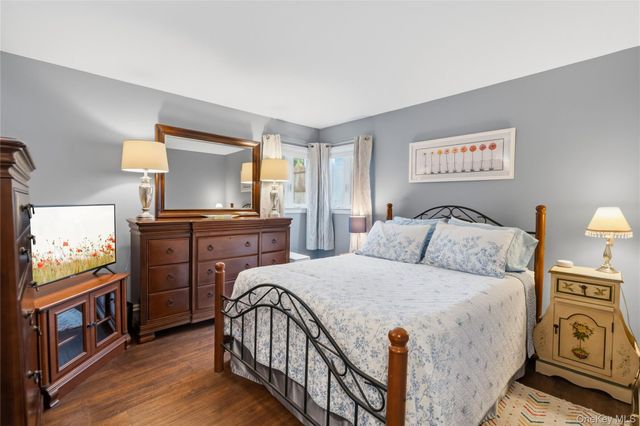 333 Ontario Street, Ronkonkoma, NY 11779