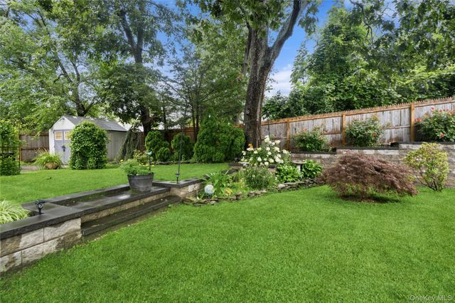 333 Ontario Street, Ronkonkoma, NY 11779