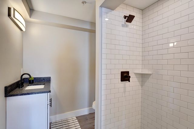 621 Islington St Ste B, Portsmouth, NH 03801