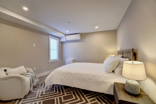 621 Islington St Ste B, Portsmouth, NH 03801