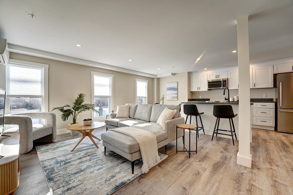 621 Islington St Ste B, Portsmouth, NH 03801