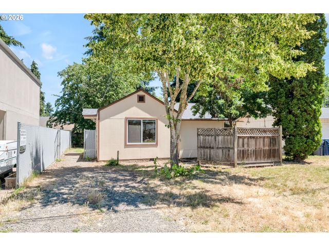 2025 DEVOS St, Eugene, OR 97402