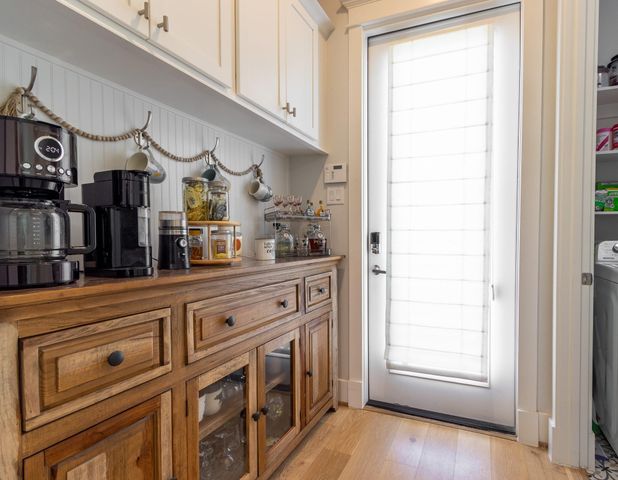 6 Hammock Trail, Galveston, TX 77554