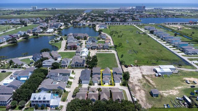6 Hammock Trail, Galveston, TX 77554