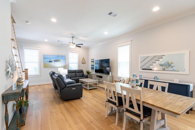 6 Hammock Trail, Galveston, TX 77554