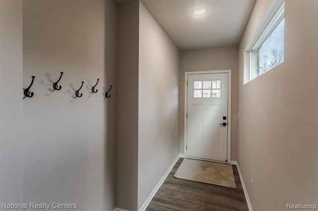 25025 Fairgrove Street, Woodhaven, MI 48183