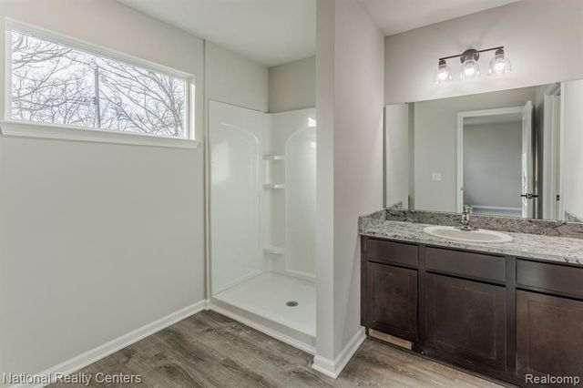 25025 Fairgrove Street, Woodhaven, MI 48183