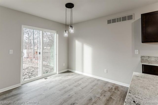25025 Fairgrove Street, Woodhaven, MI 48183
