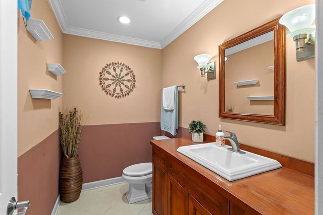 2100 59th Streets, Downers Grove, IL 60516