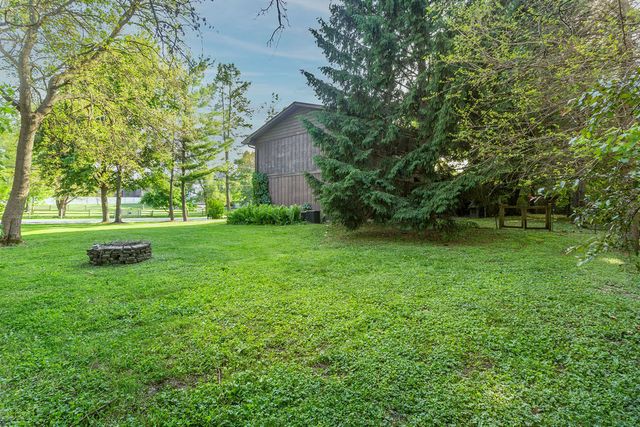 2100 59th Streets, Downers Grove, IL 60516